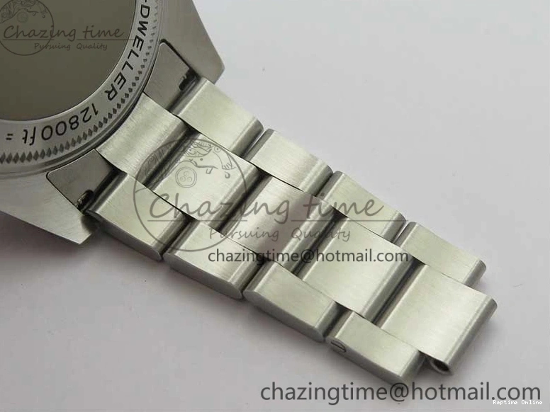 0129 WeatherProof Sea-Dweller 126660 ‘D-Blue’ Noob 1:1 Best Edition 904L SS Case and Bracelet A3235 Clone 3206